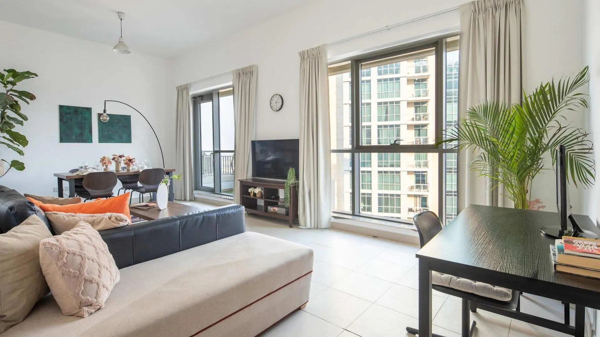 Frank Porter - Boulevard Central Tower 1 Dubai